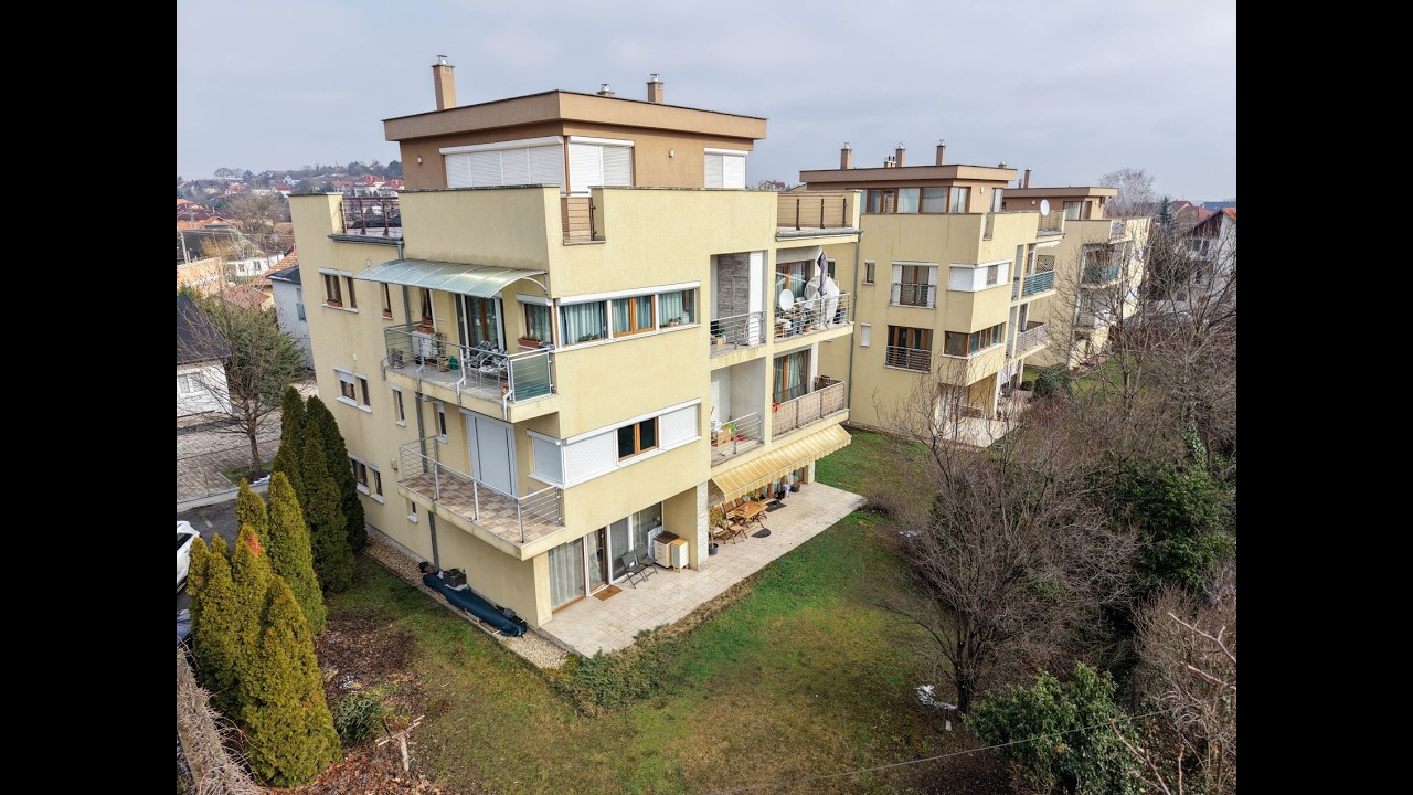 Érd, Városközpontnál egy 47.3 m2-es, 1 szoba + nappalis lakás, terasz és kert kapcsolattal