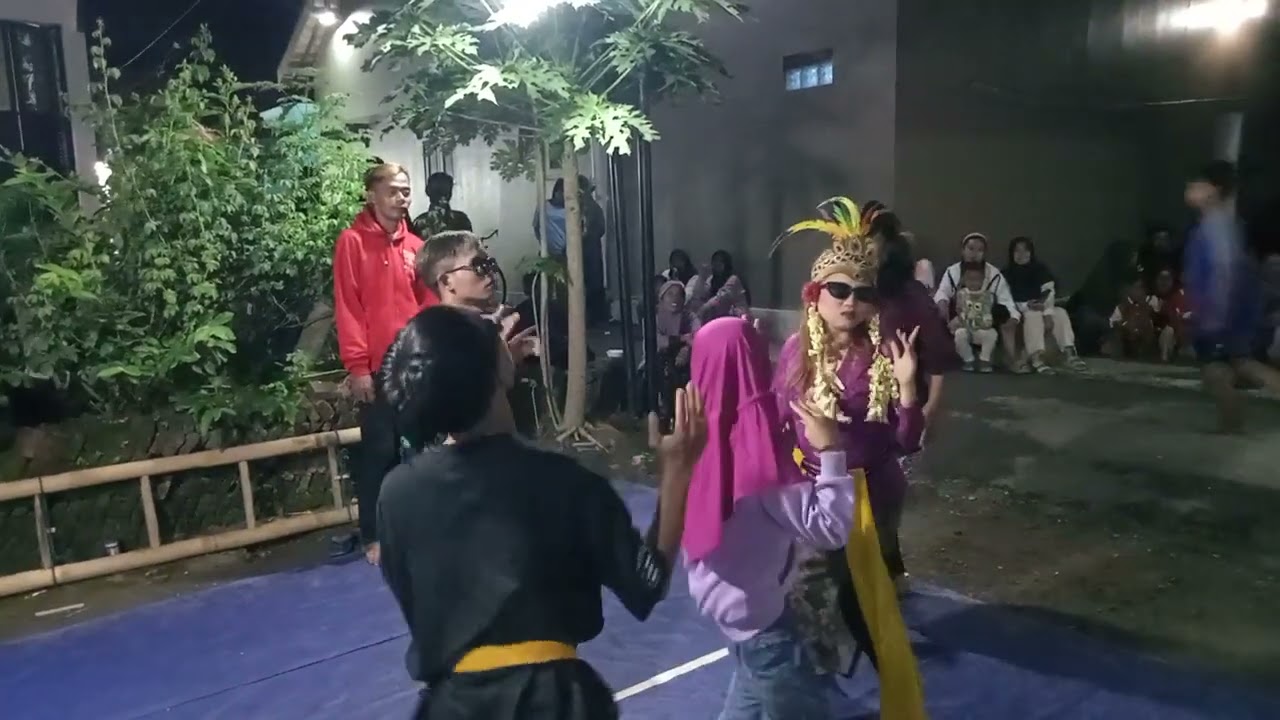 Jengger Bali - sintren mekar jaya karangasem