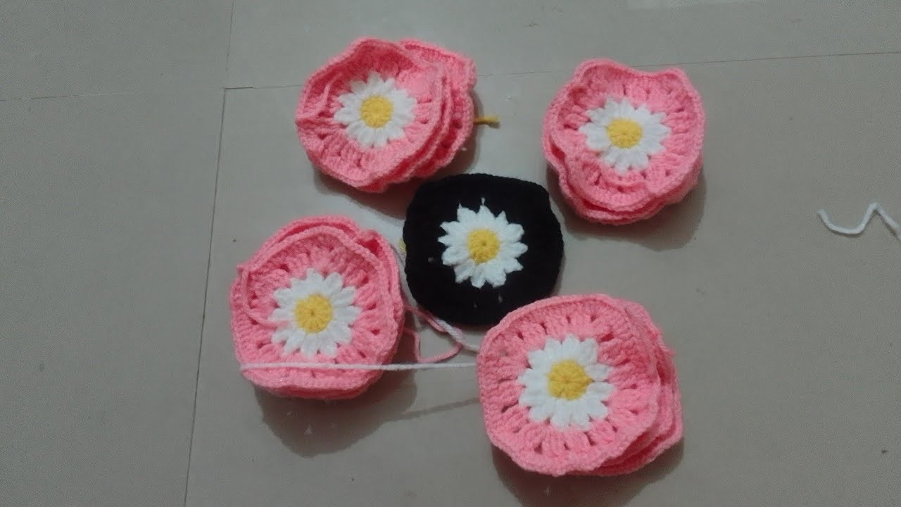@Bini Bini (EB)🧿 is live! crochet bag  flower part (1).