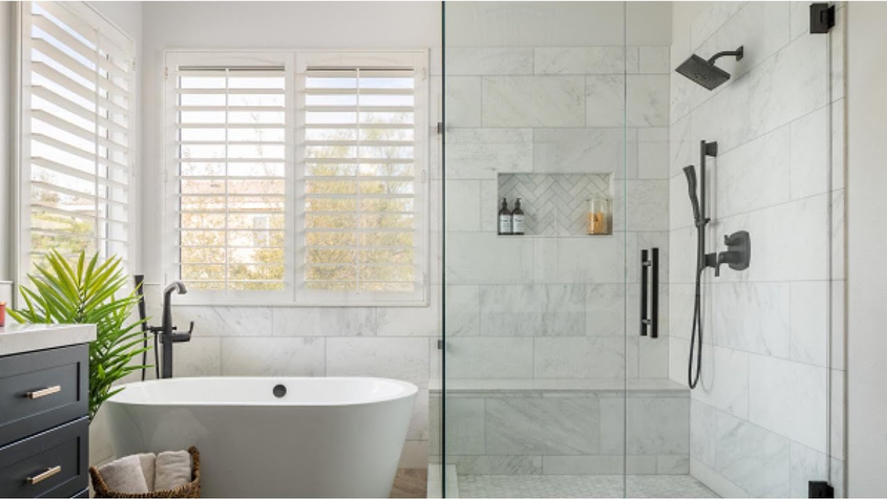 5 Reasons to Choose PVC Plantation Shutters for Your Bathroom