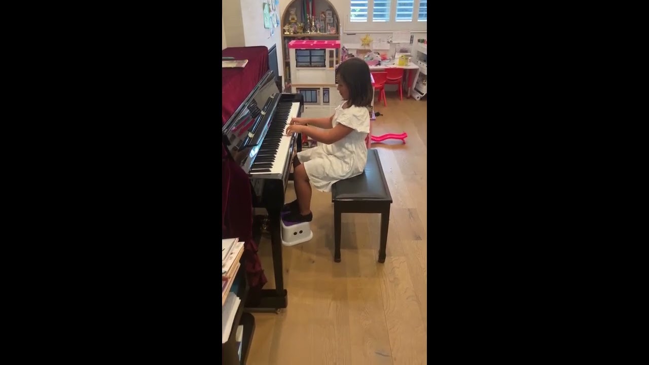 CM Level 3 Repertoire: Minuet in G Major, By J.S. Bach