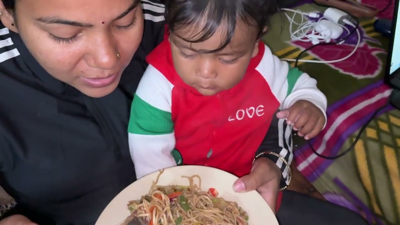 Humne Banai Ghar Pe Chowmein 🤤|| Lazy Weekend Vlog -12 