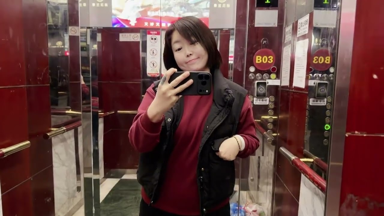 44岁单身vlog｜1人14猫的周末 养14只猫一天要花多少钱#我和猫 #多猫家庭 #一个人的生活 #我和宠物日常 #萌宠出道计划