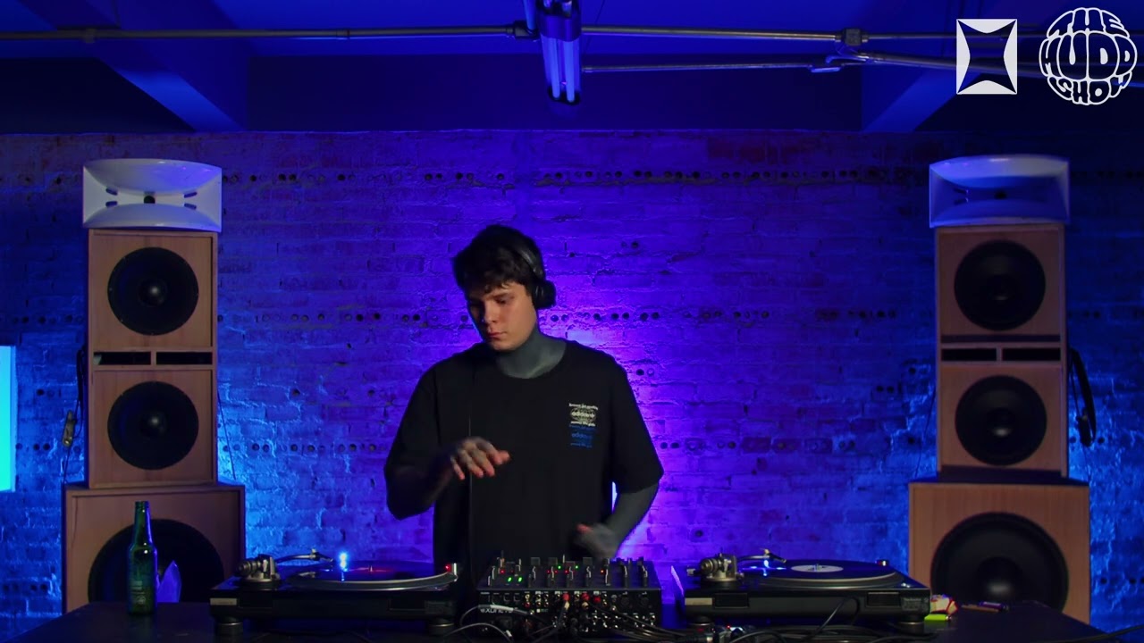Lourenzo | themuddshow x Speaker