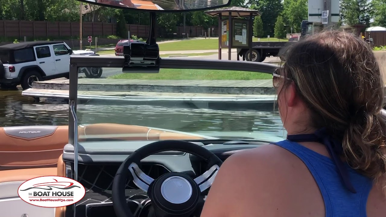 Как быстро и безопасно пришвартовать лодку: Nautique Boats.