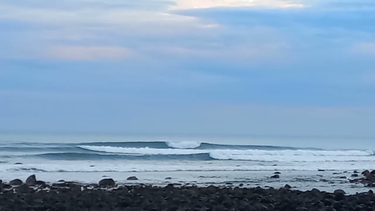 Rights & lefts somewhere #surfnz