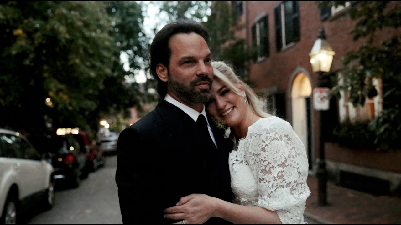 You'll be Feeling a Piece of Old Hollywood | A Modern & Timeless Wedding in Boston, Massachusetts