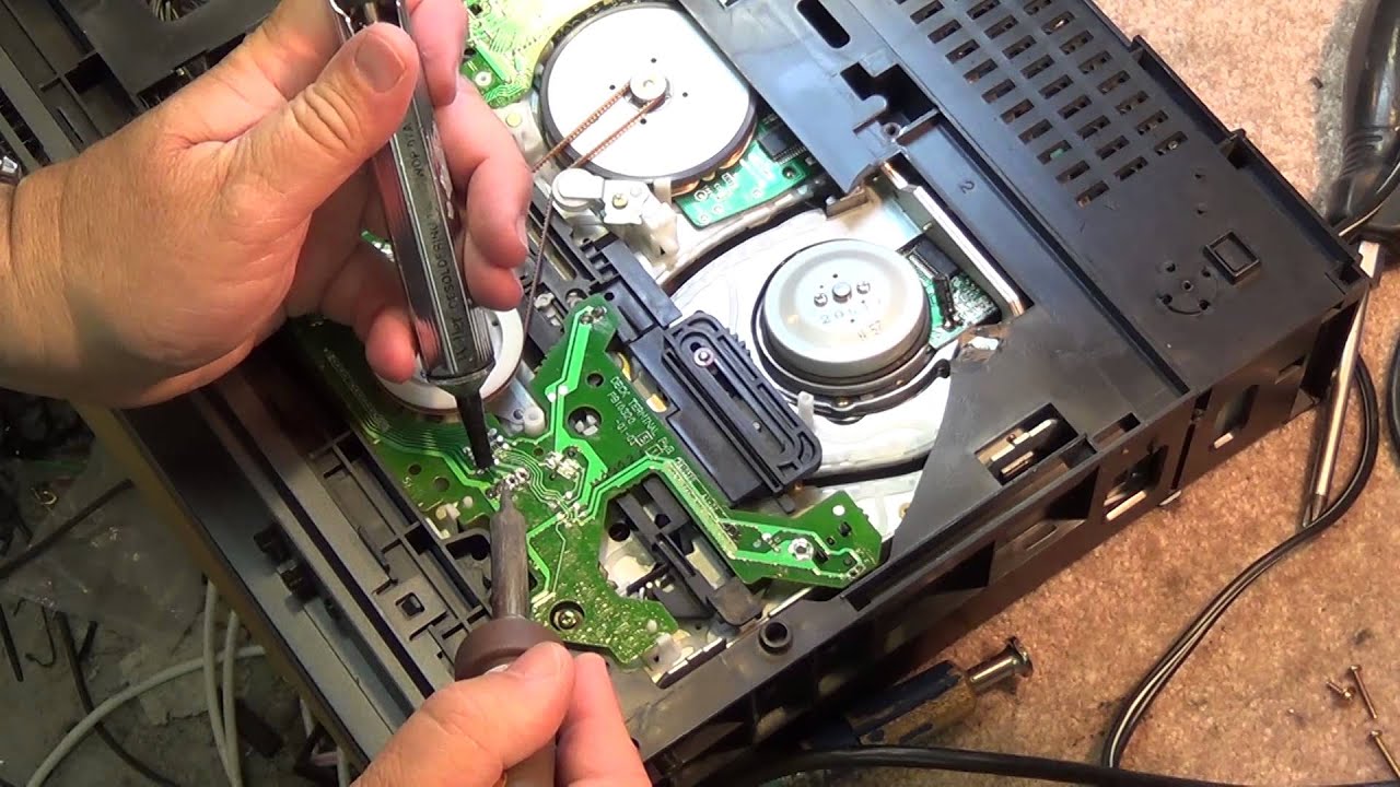 JVC HRD 870 VHS Jammed tape removal and mode switch cleaning procedure
