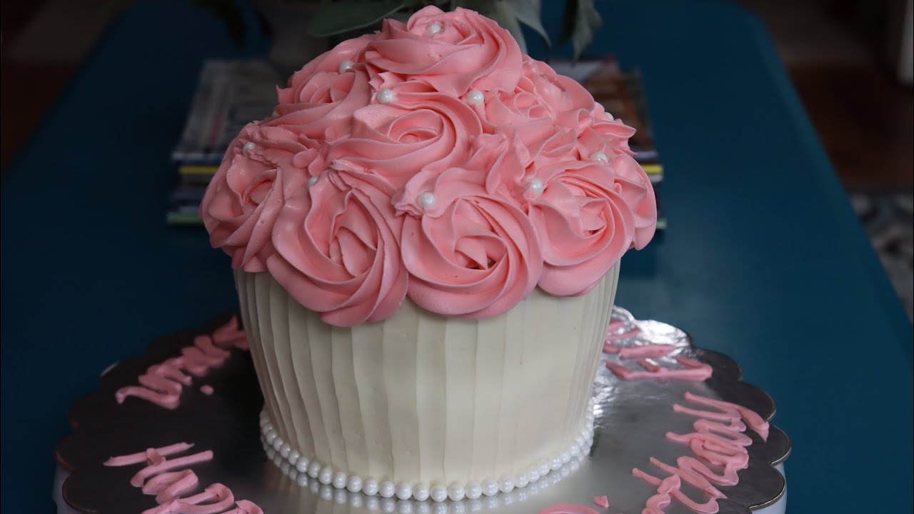 How i make my Giant Cupcake