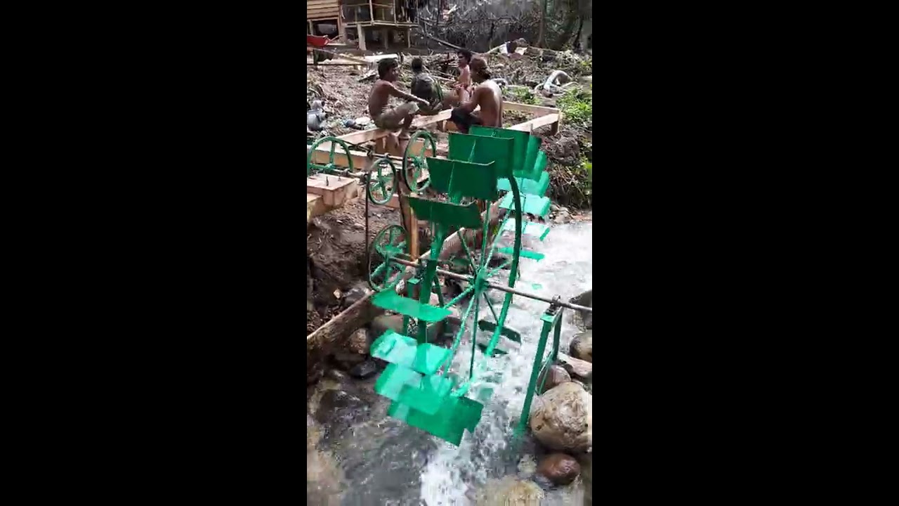 Pembangunan Kincir Air untuk pembangkit listrik ( Electric Wheel )