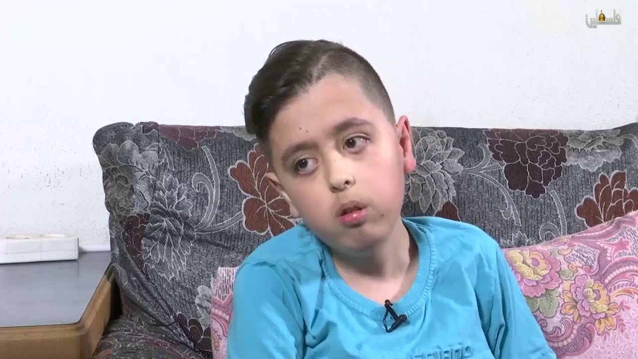 المخيم صمود وعوده - مخيم العزة - الطفل عبداللله خاطر