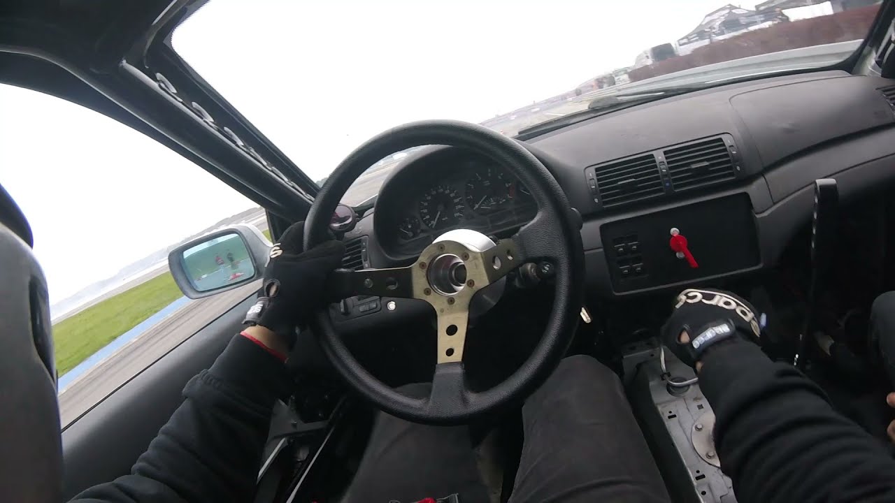 Trening Driftu Tor Jastrząb 17.10.2021 - Kamil Matejko BMW E46 M52B28 1x Vanos Turbo #44 teaser