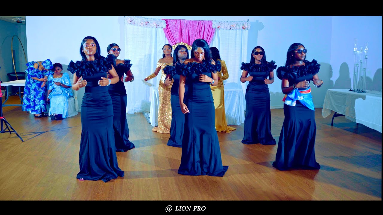 BRIDESMAIDS DANCE 's bridal shower