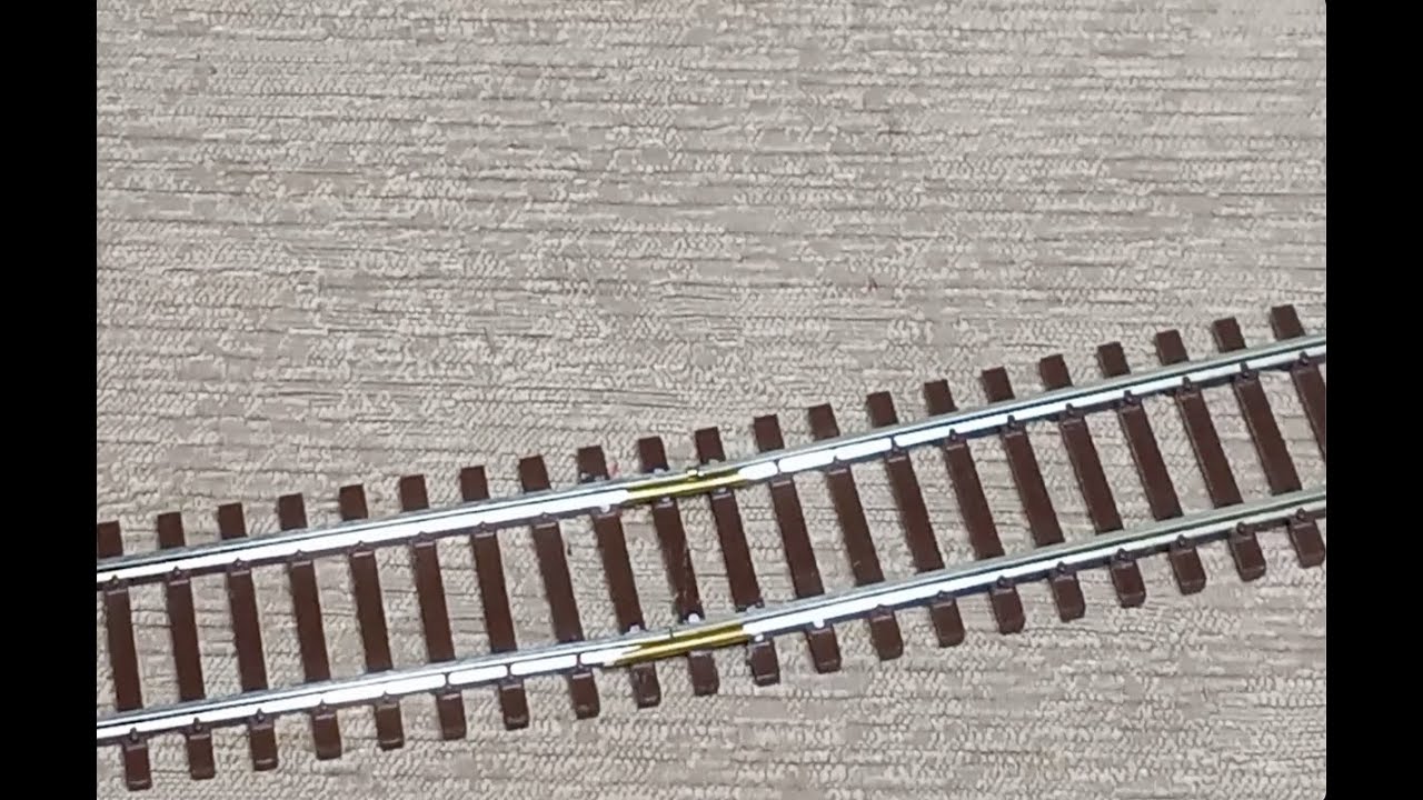 How To Connect HO Scale Flex Track Tutorial