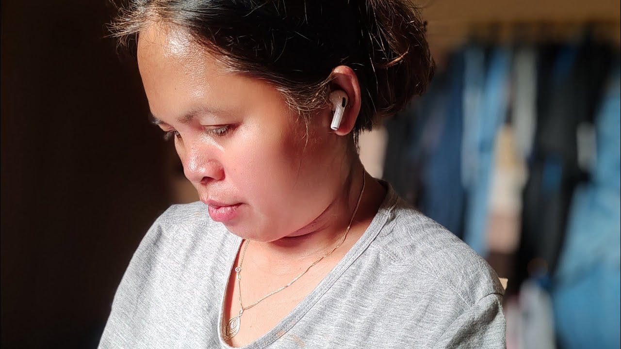 The Moods of a Filipina 
