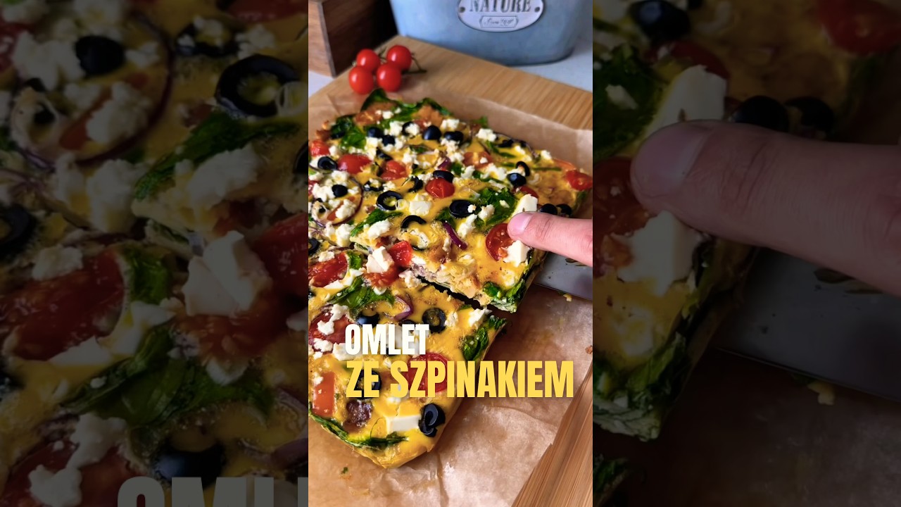 Omlet ze szpinakiem😋 #keto #szpinak #przepisy #wegetariańskie #szybkiprzepis #shorts