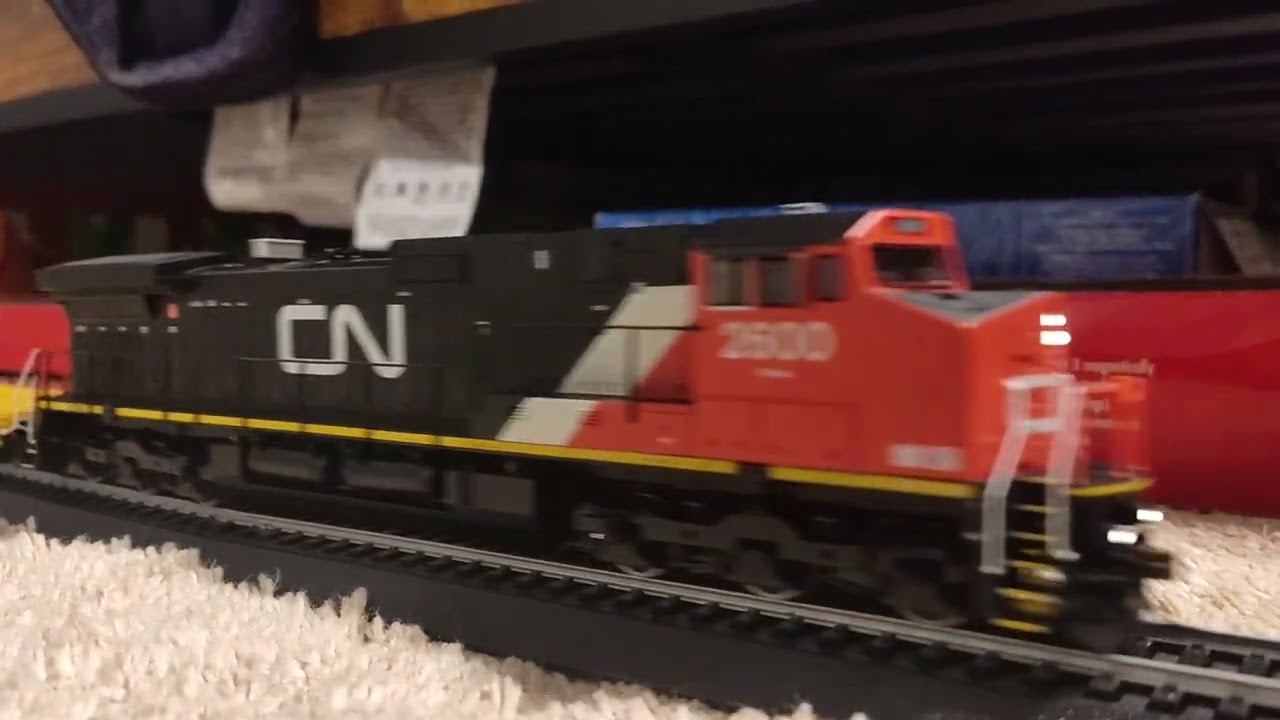 CN dash 9 