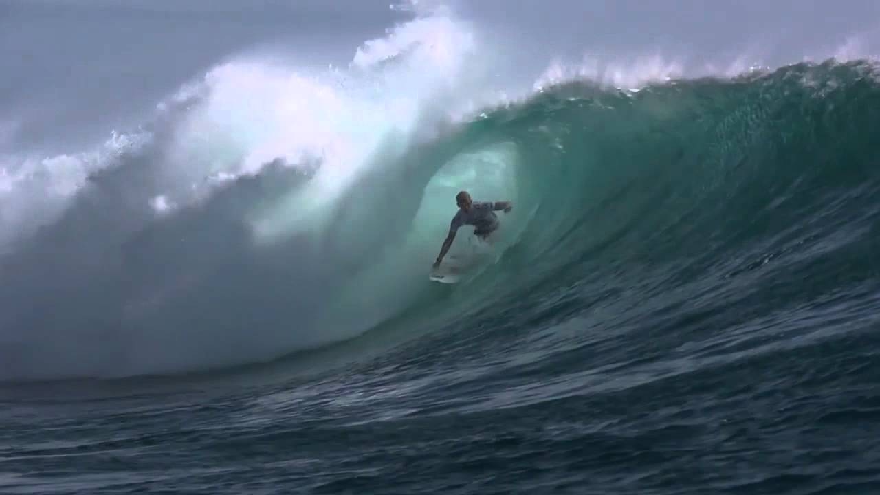 5 Perfect Wave Scores at The 2012 Volcom Fiji Pro