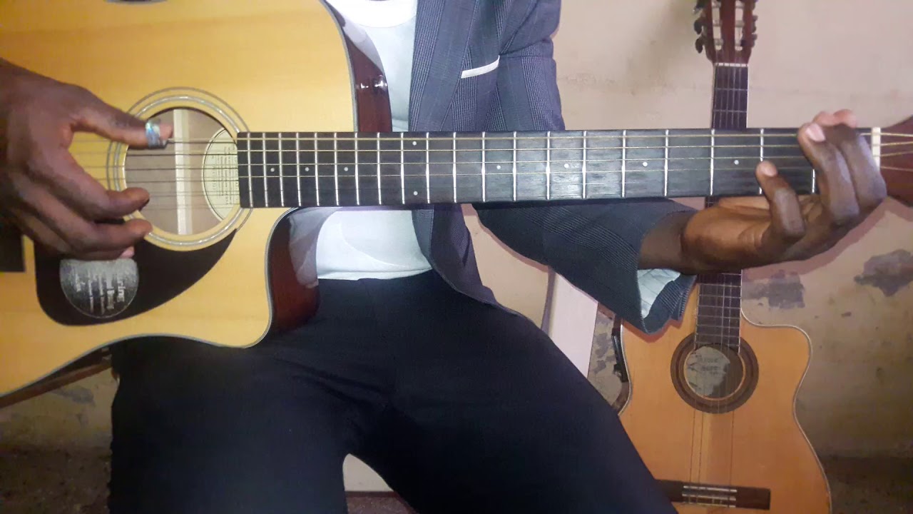 How to play Highlife guitar (Easiest beginner lesson on Yaa AMPONSAH pt 1)