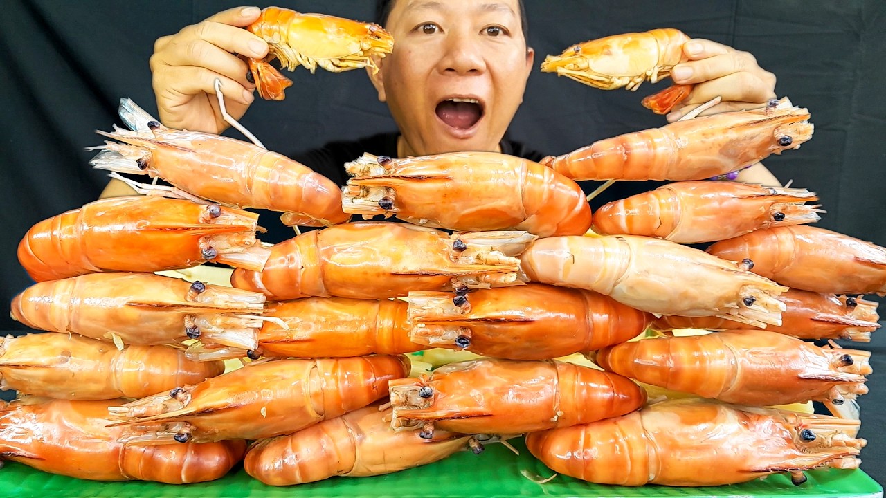 CẢNH BÁO! Thánh Ăn Xử Gọn 1,5KG Tôm Càng Xanh Hấp Bia CỰC SỐC | ATMT
