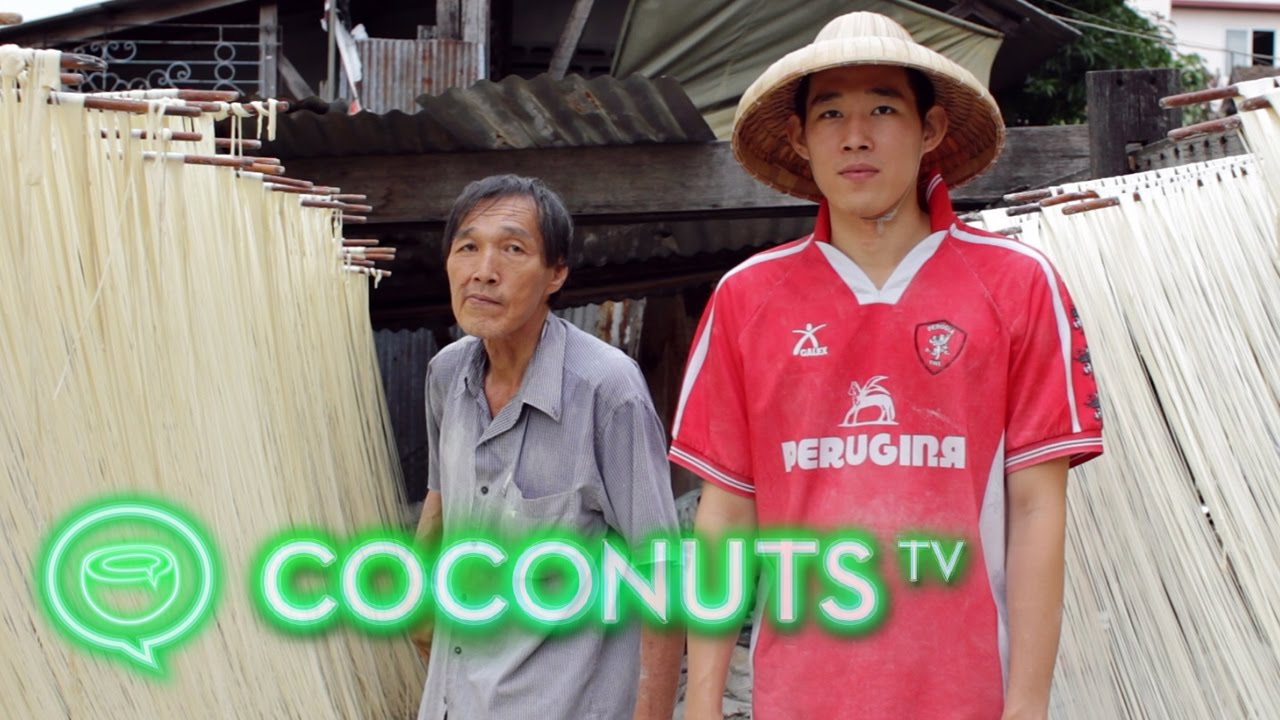 Bangkok's Noodle Man | Souls of Bangkok | Coconuts TV