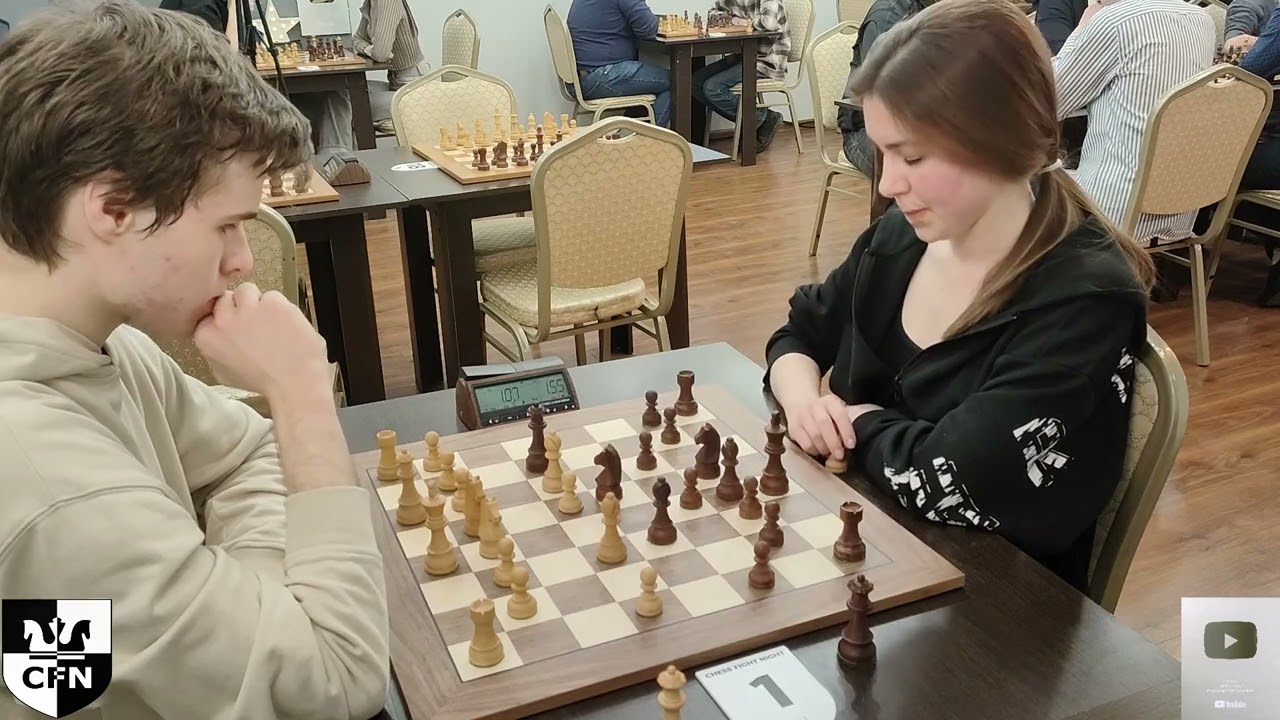 Dexter (1822) vs WFM Fatality (2102). Chess Fight Night. CFN. Blitz