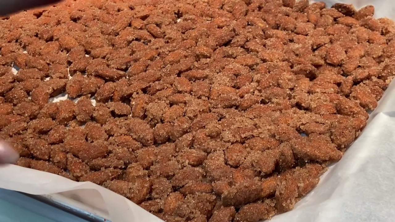 German Candied Almonds | GEBRANNTE MANDELN