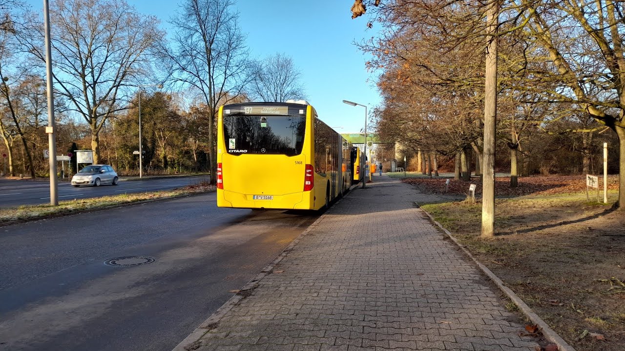 Bus Mitfahrt von Freundstraße/Goldkäferweg bis Reimerweg im MB GN 21 auf 137 Komplette Linie
