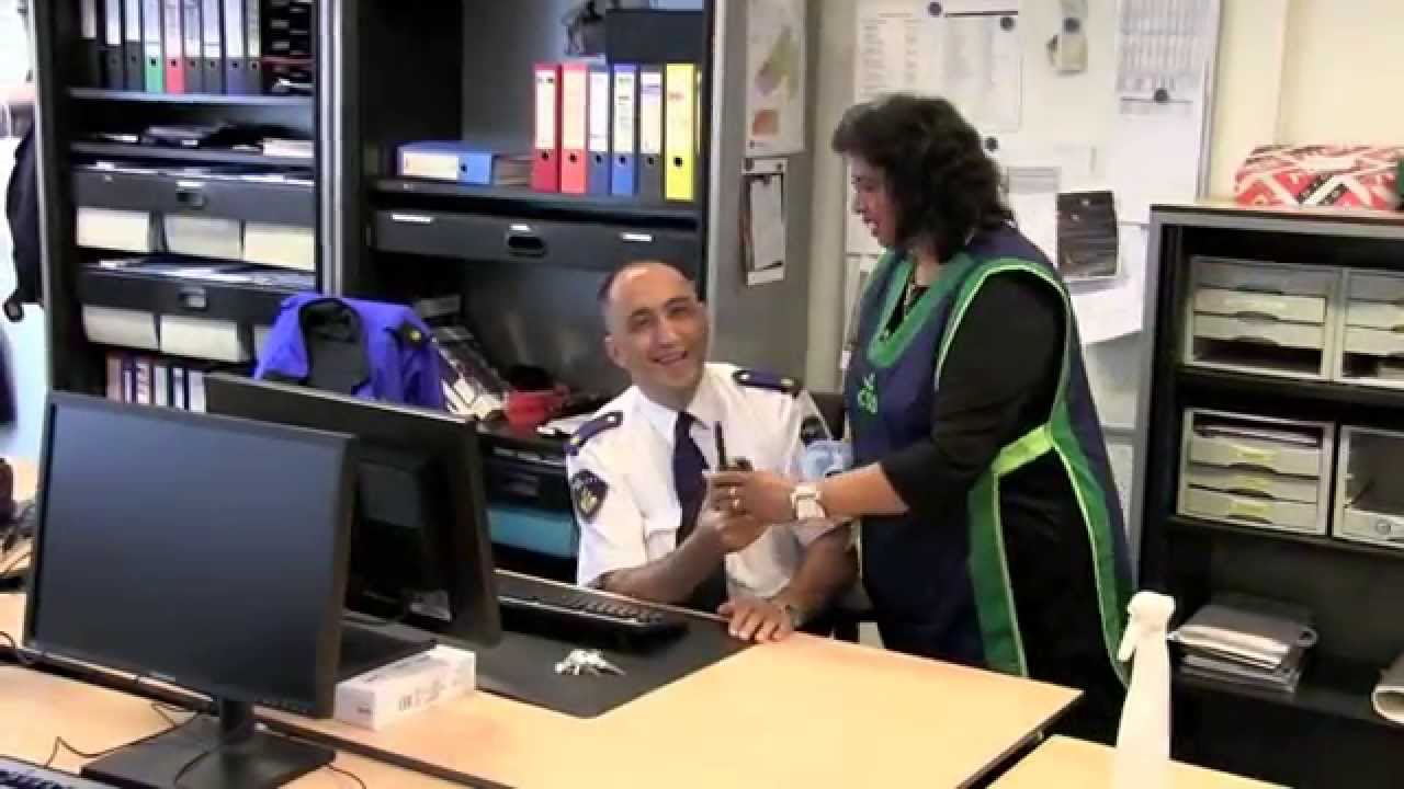 Pien Dharamsingh-Kehri, CSU, Politiebureau Hoefkade Den Haag