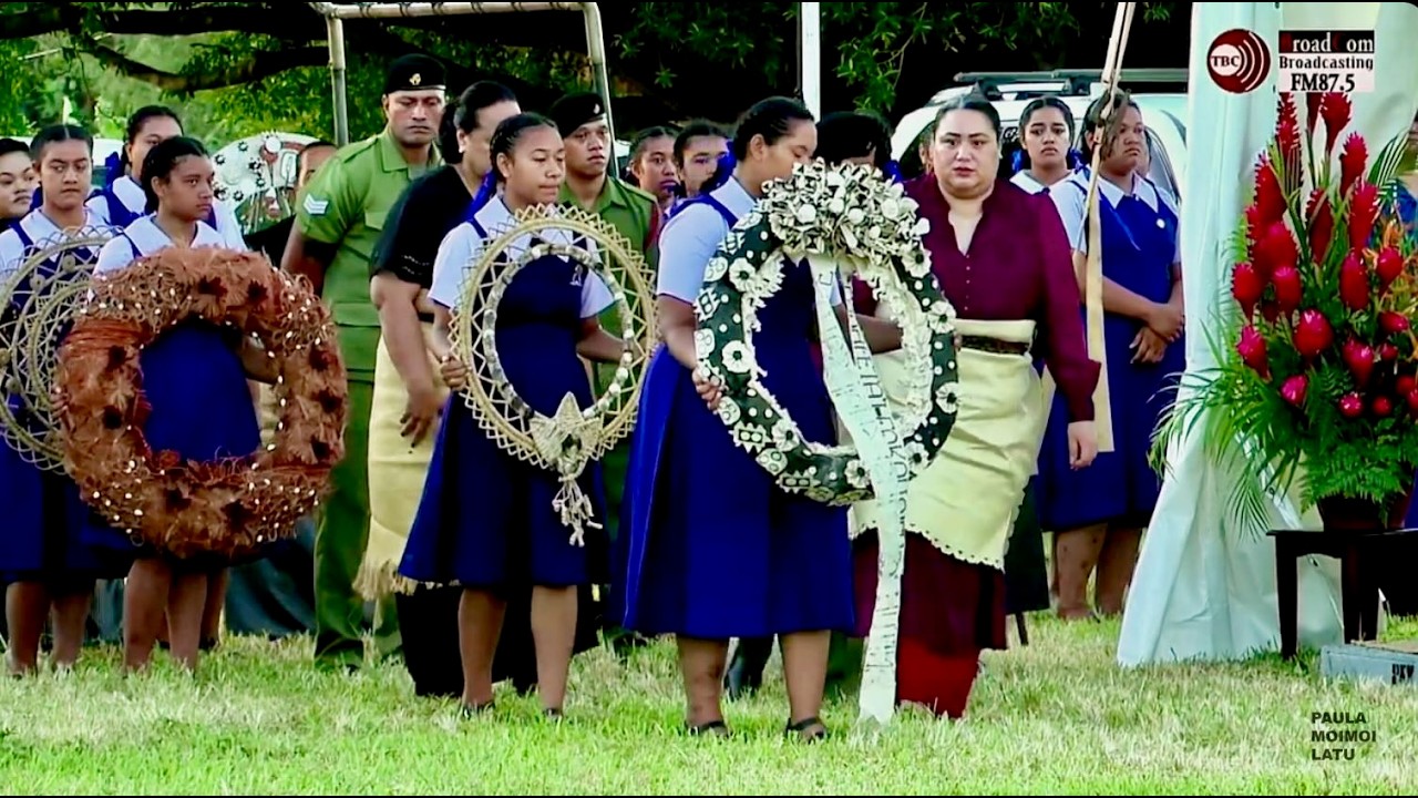 OUAU TUKU PALE KI MALA'E KULA SENITULI KOLISI KUINI SALOTE