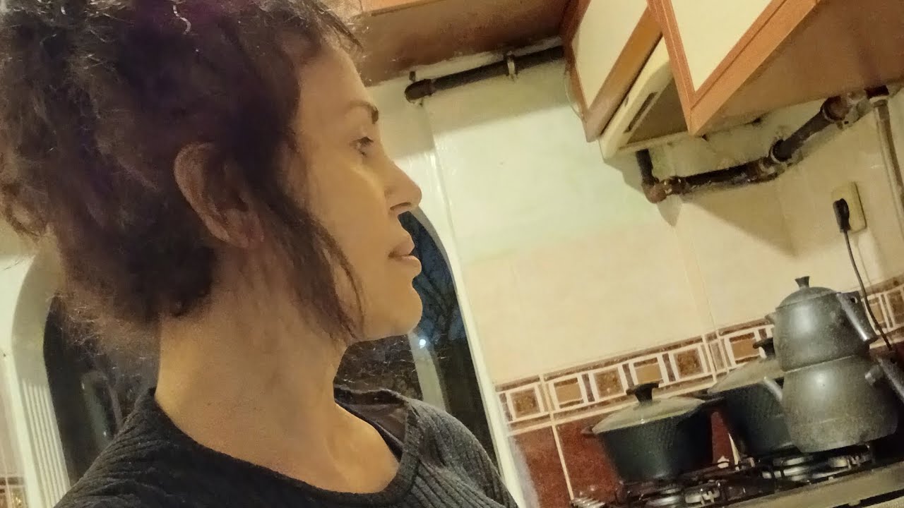 EYŞAN KARAYEL  kanalı canlı yayında