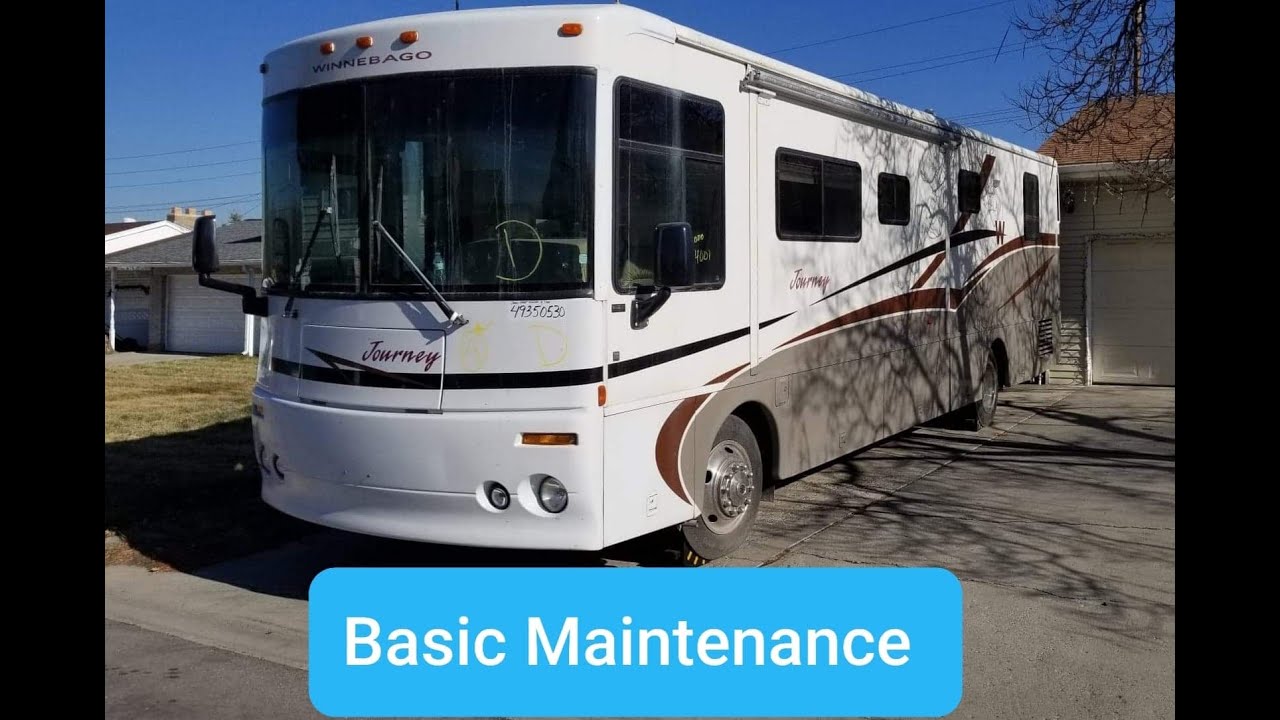 2000 Winnebago Journey 36L Class A RV 5.9 Cummins Turbo Diesel - Basic maintenance - Oil, Fuel, Air