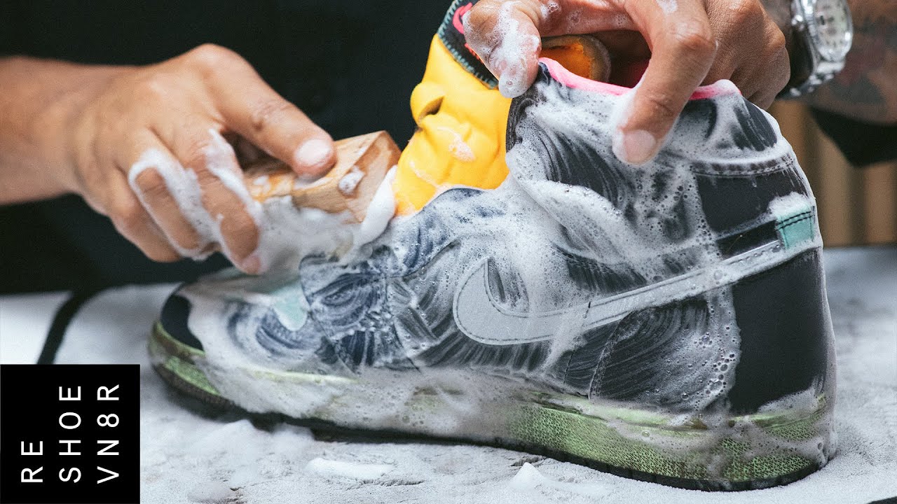 Cleaning DIRTY AJ1 Biohack With Reshoevn8r!