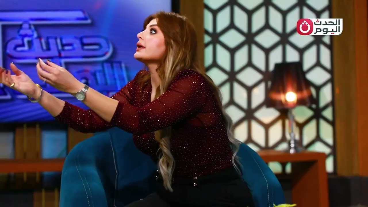 طلق مراته عالهوا ..وعرض علي المذيعه يتجوزها 😂 🤣