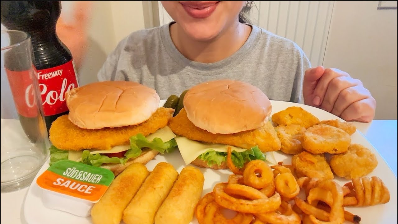 #mukbang #asmr chicken burger and nuggets!