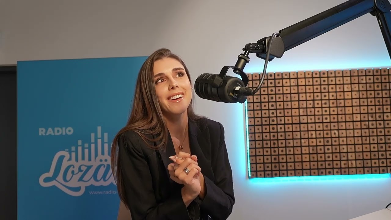 Modell Vivienne Oesch startet mit Musik beschwingt in den Tag