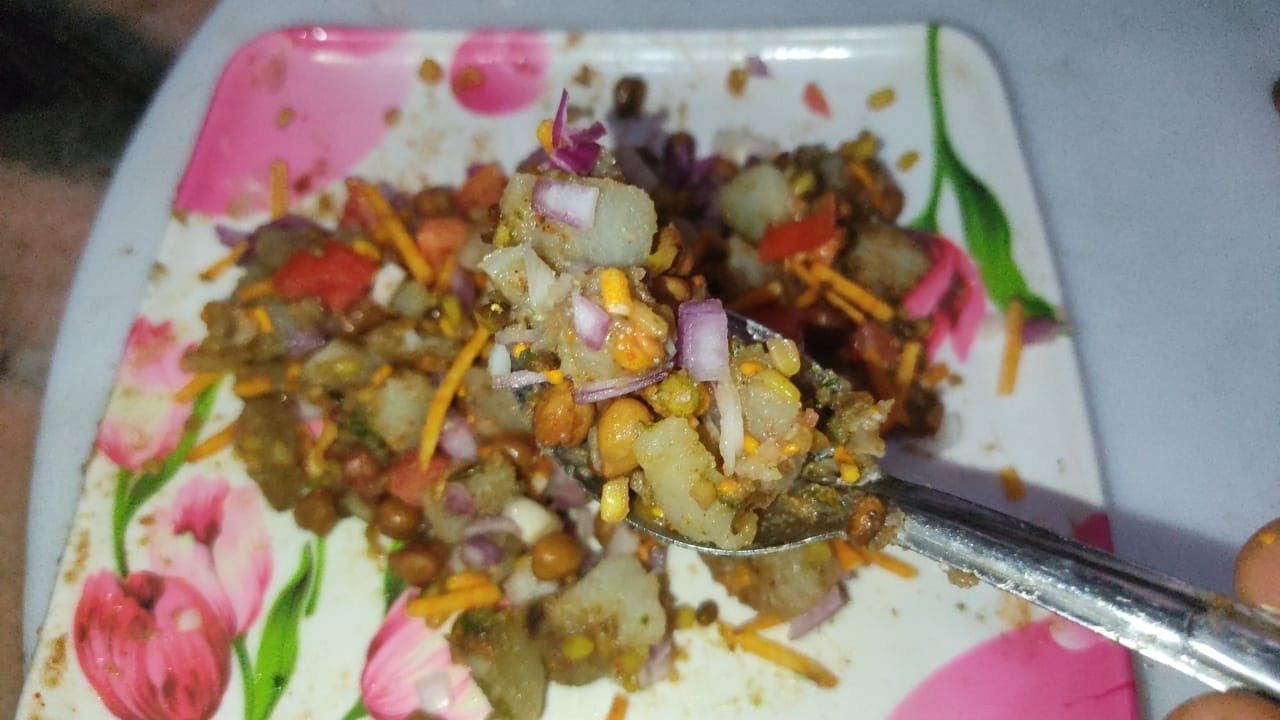 सिर्फ 2 मिनट में शकरकंदी की चटपटी चाटHealthy🤤🥰. n tasty Chat.Instant chat ki recipe.