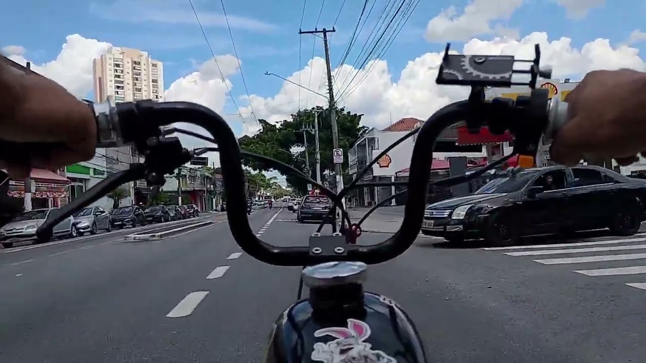 SAÍ PRA DAR UM ROLÊ DE BIKE MOTORIZADA… ATÉ QUE ALGO ACONTECEU