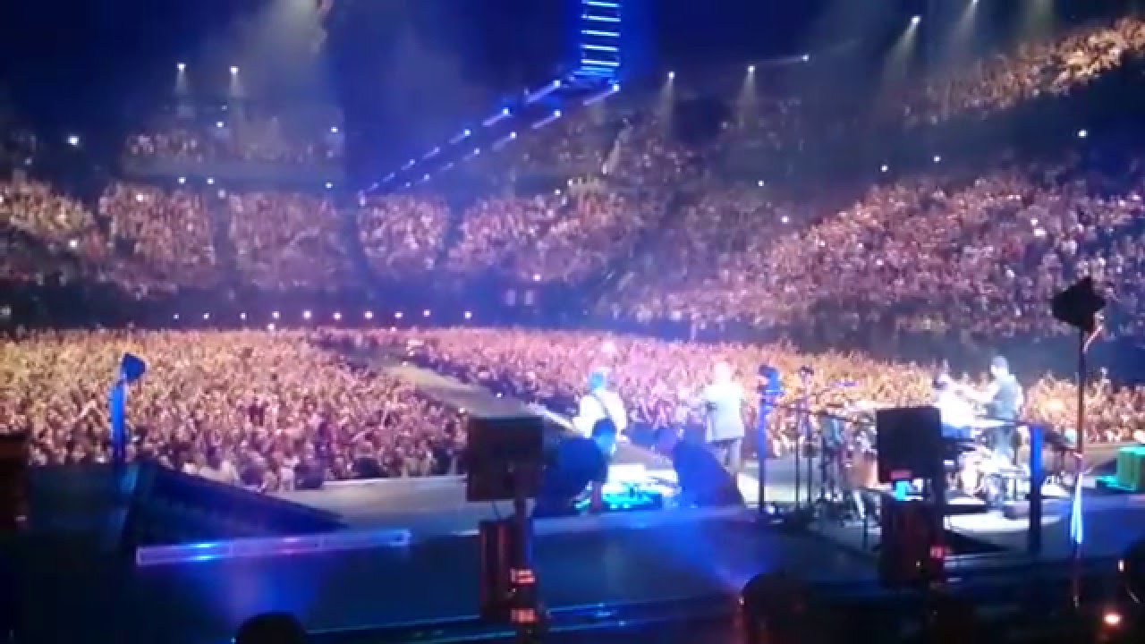 U2 ONE live in Paris - AccorHotels Arena - Bercy - December 7, 2015