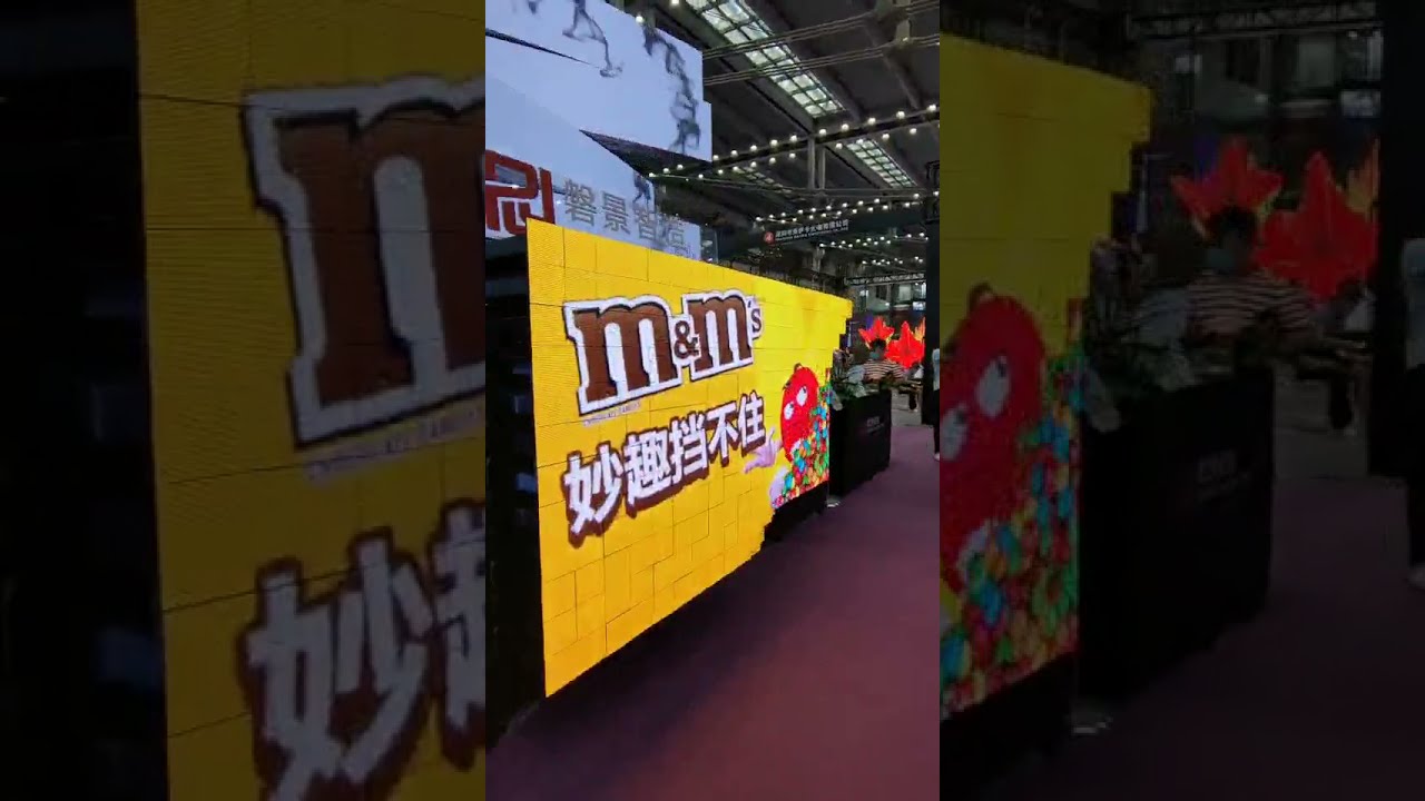 Dynamic LED screen, creative rotating design, different models for option