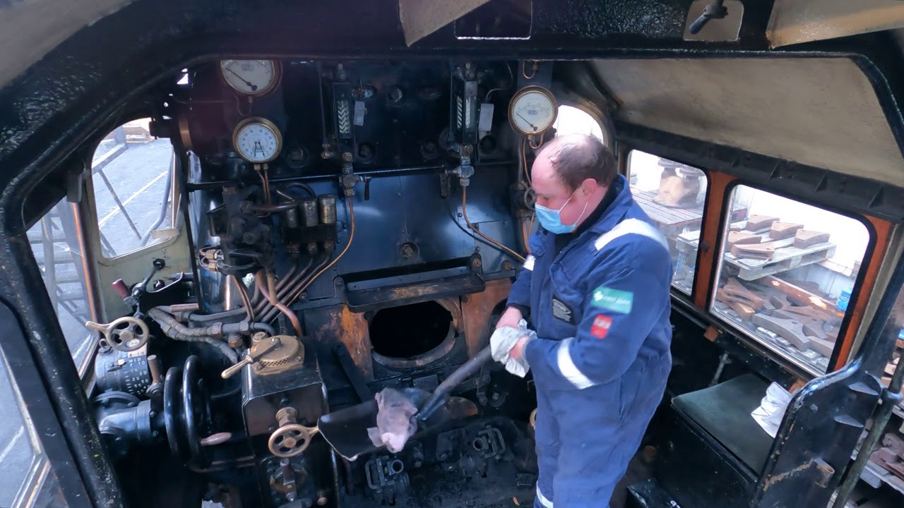 NYMR - Lighting 9F No 92134 in preparation for brake test