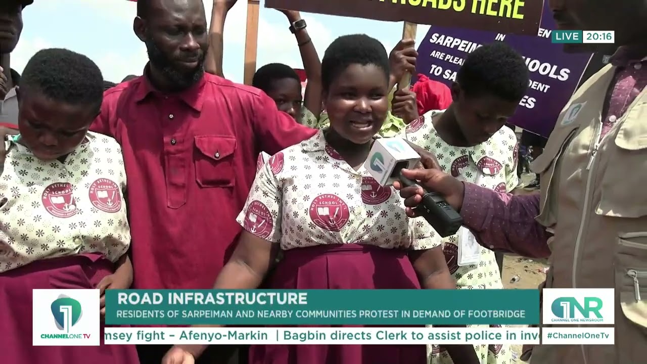 Road Infrastructure: Sarpeiman and Nearby Communities Protest Over Lack of Footbridge
