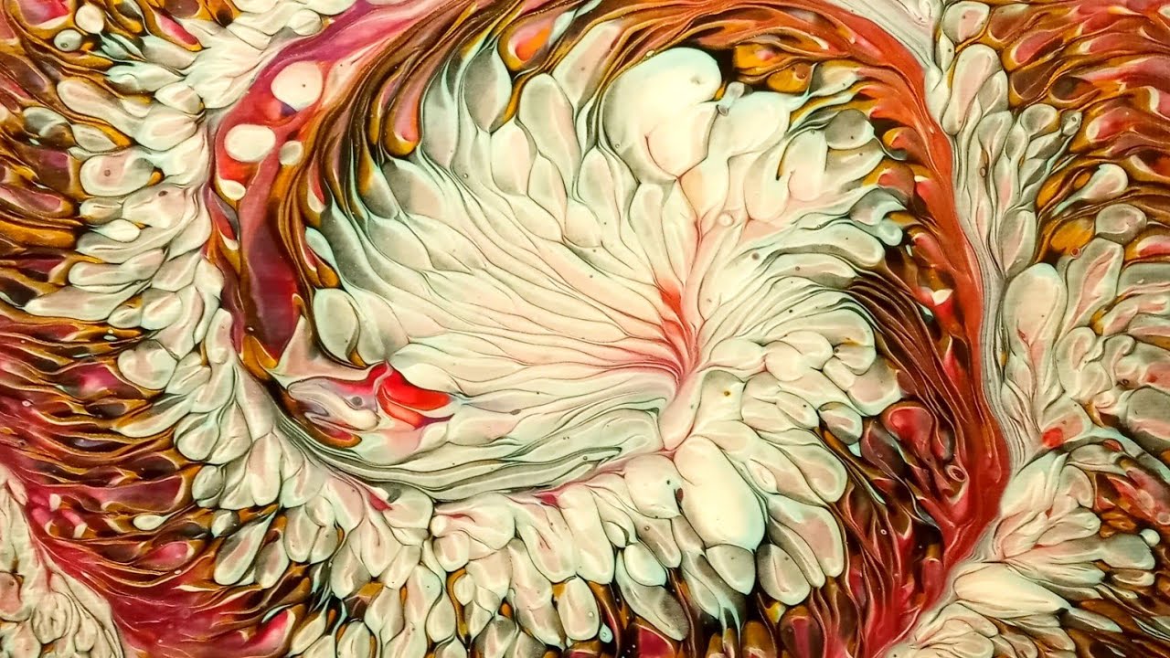 210 White Lotus Cloud Split Cup Pour Fluid Art