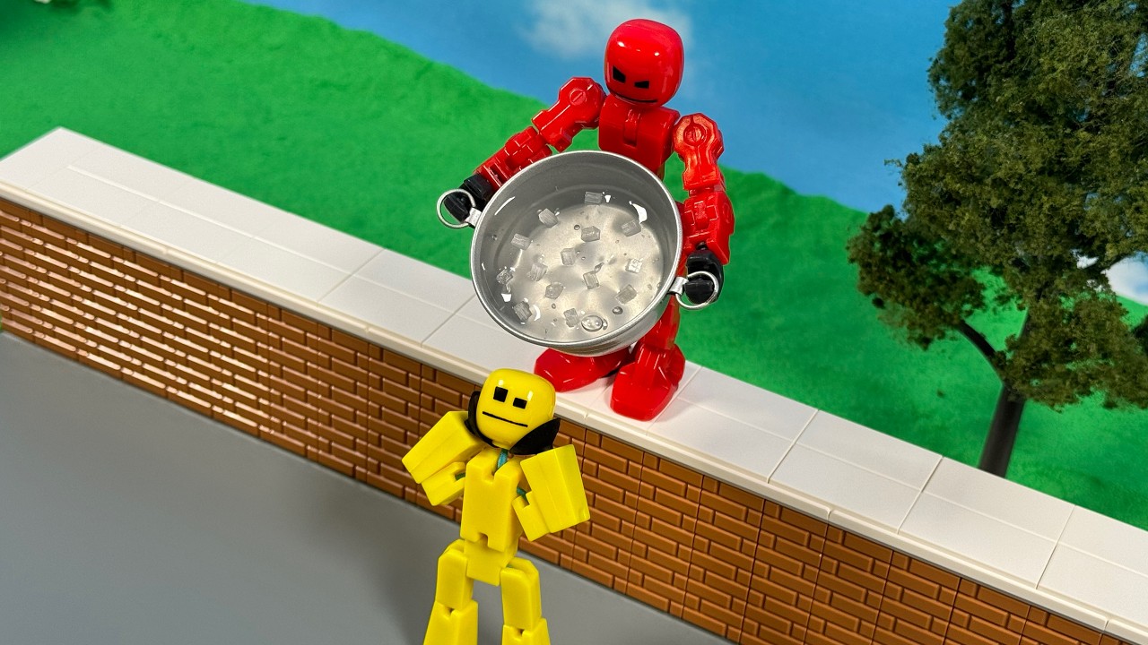 Stikbot VS The Ice Bucket Challenge!