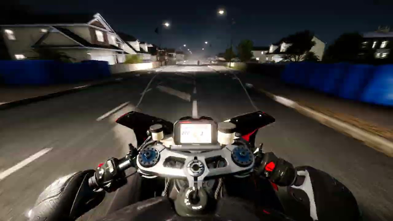 RIDE 4 PANIGALE V4R At NW200