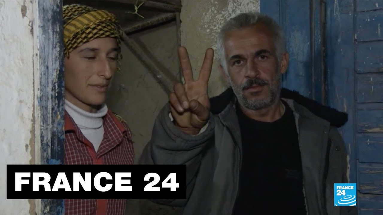 Kobani: the cult of martyrs - SYRIA