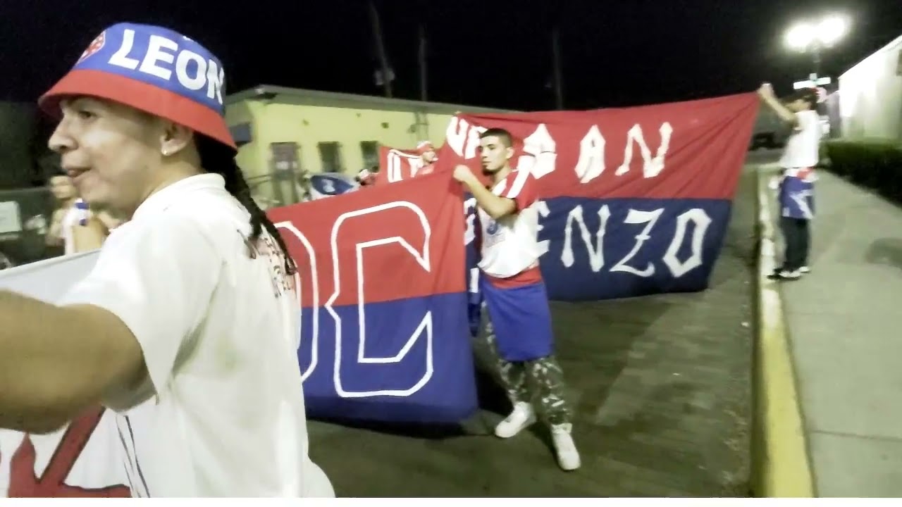 La Ultra Fiel - caminata en Orlando FL