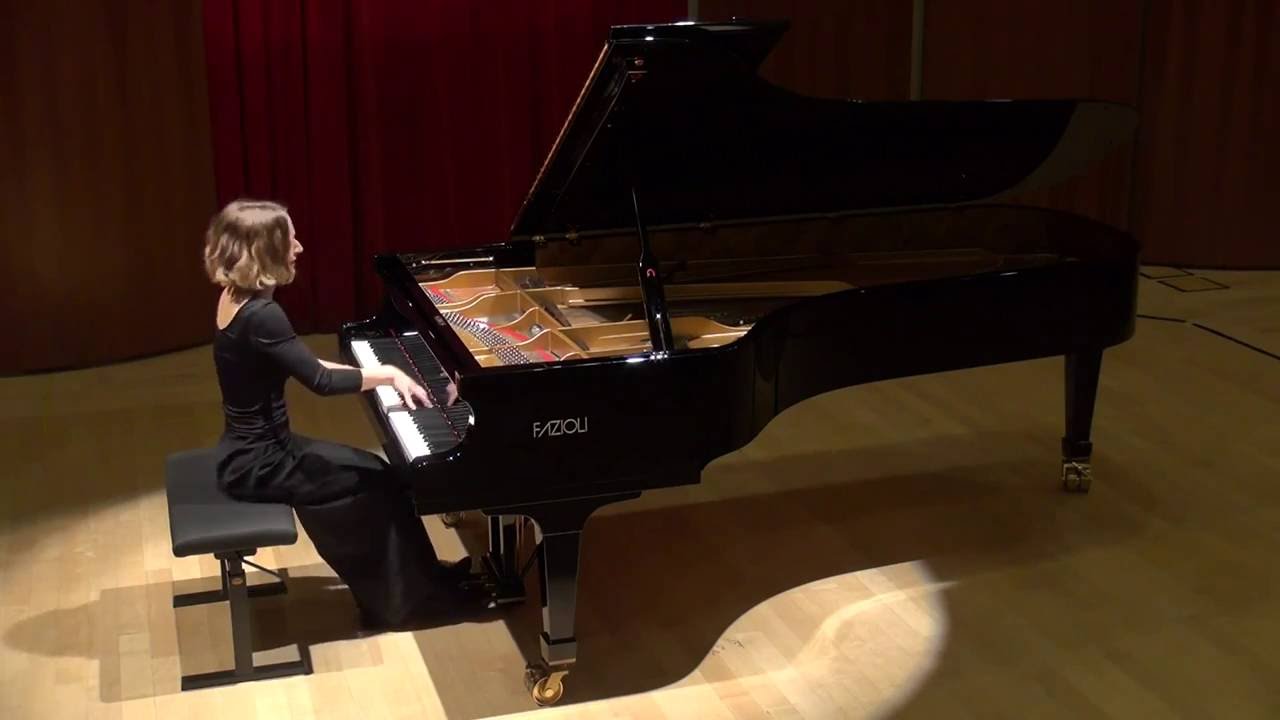 Martina Frezzotti plays F. Chopin, Ballade Op. 23 N. 1