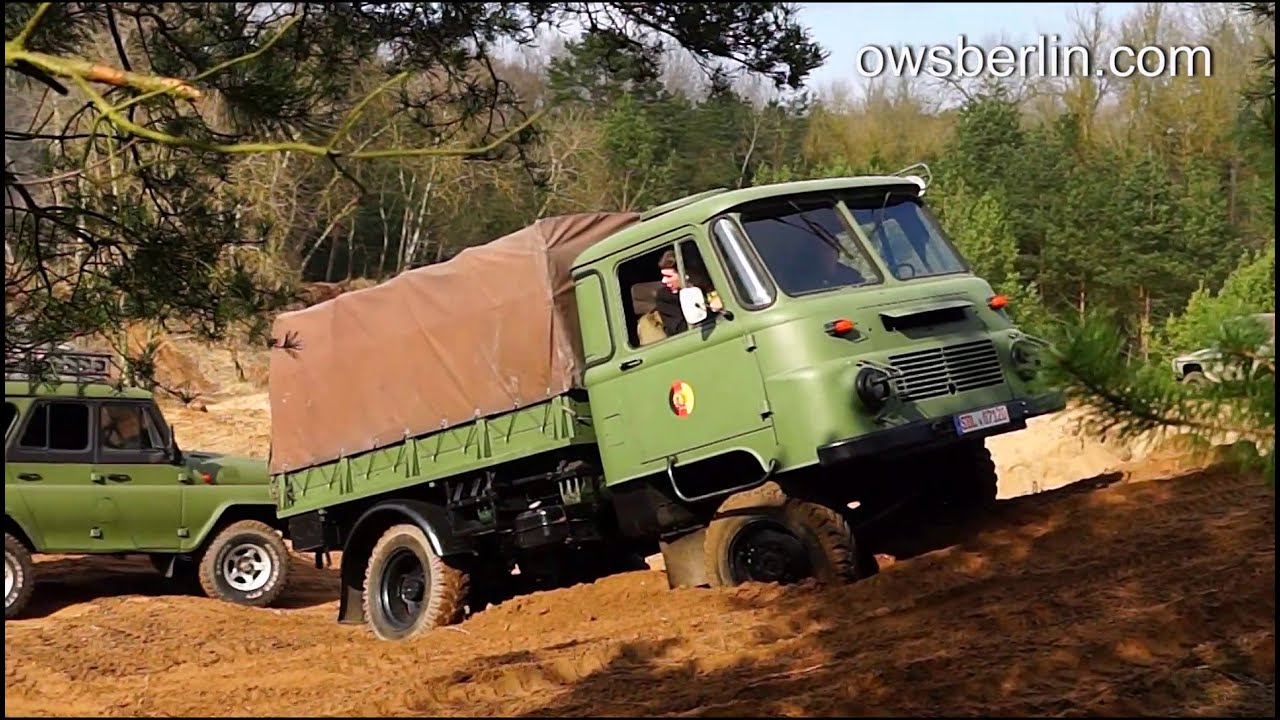 Off-Road, 4x4 East German (GDR) army truck Robur Lo 2002 A