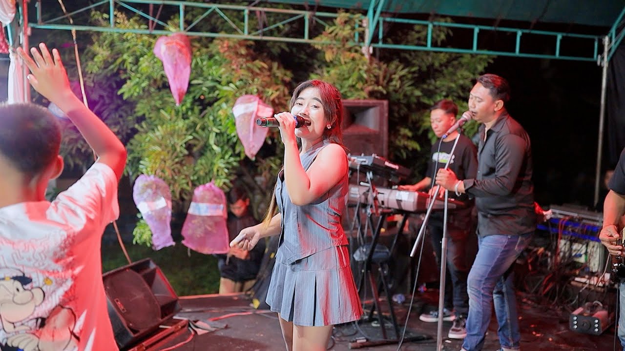 TAKKAN PISAH - PUTRI NABILA - MRENGEZZ MUSIC - WEDDING PARTY DHRE HENDRA F & INTAN SAVITRI